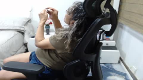 Snapshot of yessilatin chatting on 07-08-26, 11:31 jessy online show from 07-08-26, 11:31
