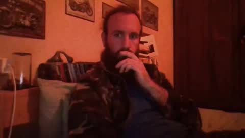 yeti_92 online show from 12-02-25, 05:19