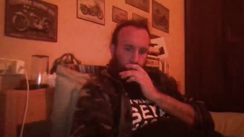 yeti_92 online show from 01-14-26, 06:13