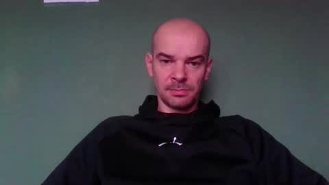 Snapshot of yewloo chatting on 11-16-25, 07:03 yewloo online show from 11-16-25, 07:03