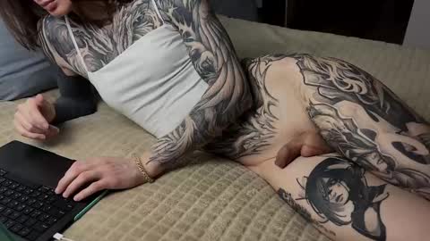 yexes online show from 11-05-25, 02:55