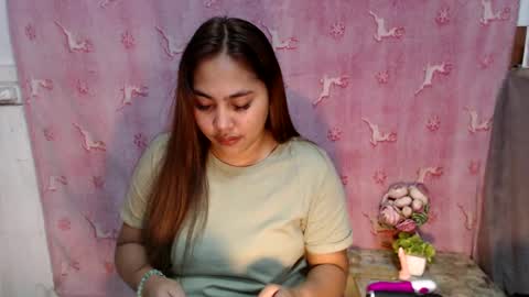 Snapshot of yhang_slut chatting on 02-14-25, 10:28 yhang_slut online show from 02-14-25, 10:28
