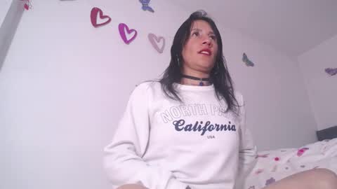 Yiny online show from 03-06-25, 11:58