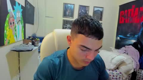 Snapshot of yker18 chatting on 09-25-25, 04:16 yker online show from 09-25-25, 04:16