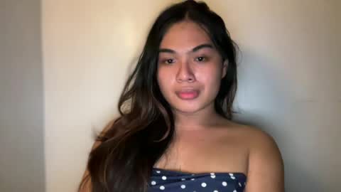 yllana love online show from 06-26-26, 09:41