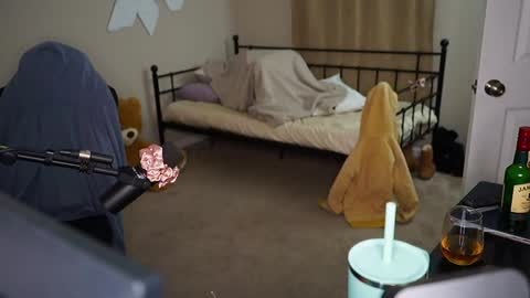 Palmela Handerson online show from 01-03-25, 08:10