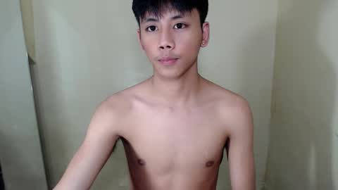 ynotyu online show from 11-25-25, 03:56