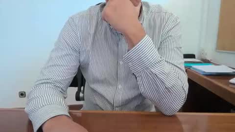 Yo47 online show from 05-18-26, 01:17