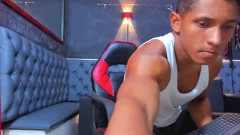 Snapshot of yoel_blessed chatting on 06-06-26, 11:59 Yoel online show from 06-06-26, 11:59