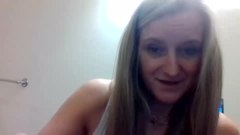 Snapshot of yogabuttttttt chatting on 02-09-26, 05:44 yogabuttttttt online show from 02-09-26, 05:44