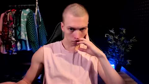 You can ask my name in pm online show from 02-01-26, 03:21