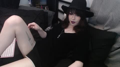 Yokai Girl online show from 11-19-25, 09:48