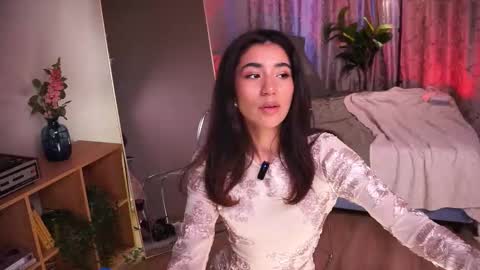 Yoko online show from 02-03-26, 06:40