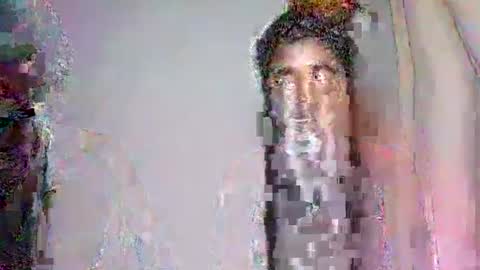 Snapshot of yolandrina05 chatting on 10-08-25, 11:19 yolandrina05 online show from 10-08-25, 11:19