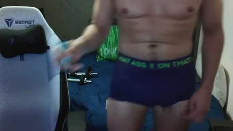 yoloyo93 online show from 06-25-26, 04:44