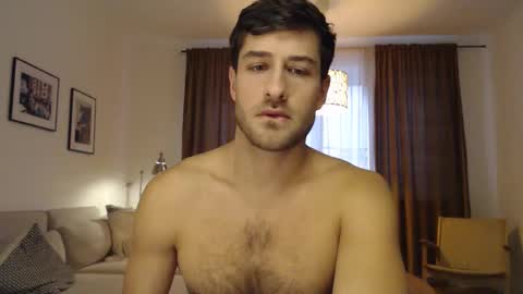 Yoooups online show from 12-16-25, 12:21