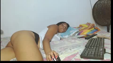 Snapshot of yor_laim chatting on 05-12-26, 10:29 yor_laim online show from 05-12-26, 10:29