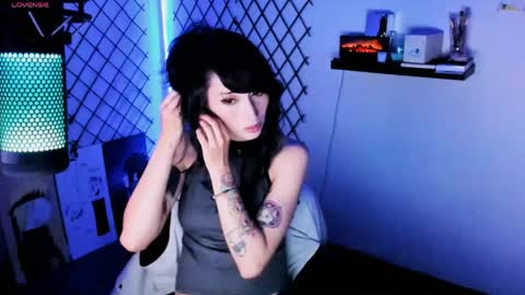 you can call me Andy or  yoshi  3 online show from 05-06-26, 12:52