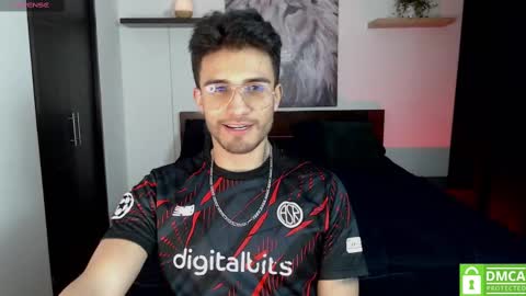 yoshy_man online show from 02-18-25, 05:53