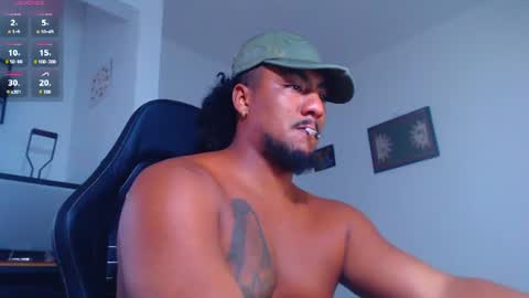 Snapshot of yosoy_enzo2020 chatting on 07-26-26, 10:38 Enzo online show from 07-26-26, 10:38