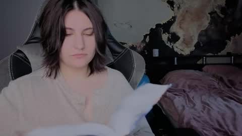 Snapshot of you_lika chatting on 05-09-26, 02:39 Lika online show from 05-09-26, 02:39