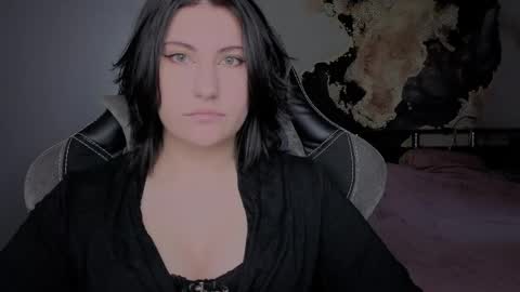 Snapshot of you_lika chatting on 05-24-26, 01:54 Lika online show from 05-24-26, 01:54