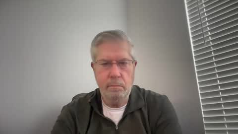 Colorado Guy Straight online show from 02-15-25, 07:39