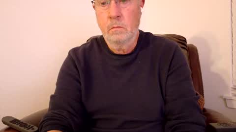 Colorado Guy Straight online show from 03-05-25, 05:18