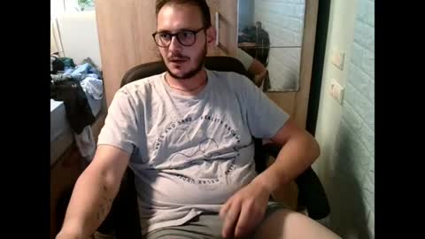 A... online show from 06-08-26, 03:01