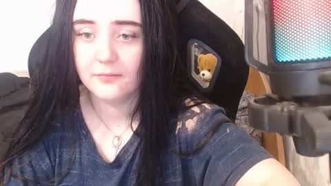 your_8a8y online show from 03-04-25, 06:37