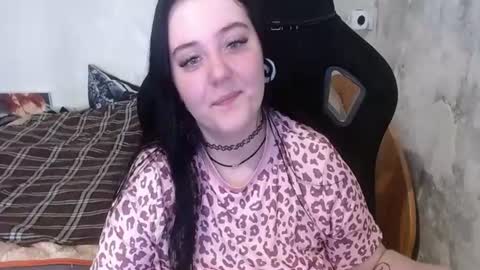 your_8a8y online show from 06-21-26, 04:04