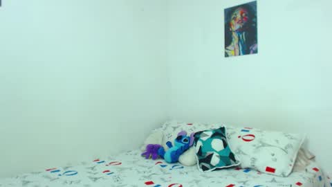 Snapshot of your_boy_hot chatting on 05-13-26, 11:07 your boy online show from 05-13-26, 11:07