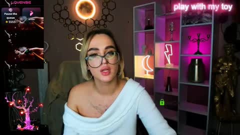 your bunny12 online show from 11-25-25, 02:28