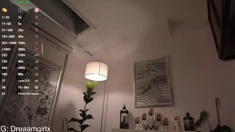Snapshot of your_dreaamgirlx chatting on 01-10-26, 01:07 Isabella online show from 01-10-26, 01:07