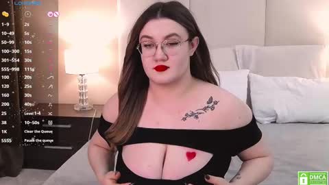 Nancy online show from 01-25-25, 08:00