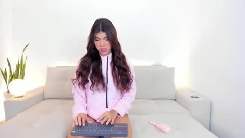 Eliza online show from 03-06-25, 02:30