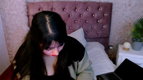 Natt online show from 10-28-25, 04:27