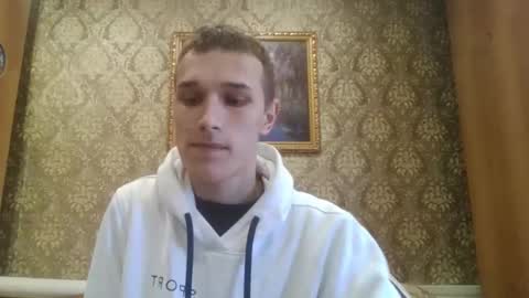 Snapshot of your_honeyy chatting on 09-10-25, 12:05 Mark online show from 09-10-25, 12:05
