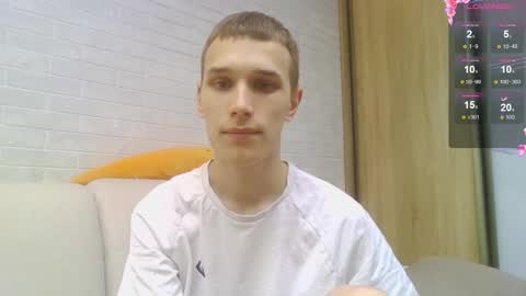 Snapshot of your_honeyy chatting on 09-11-25, 01:00 Mark online show from 09-11-25, 01:00