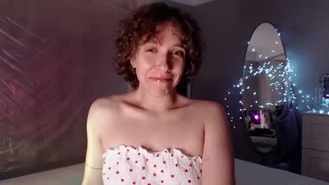 Snapshot of your_hot_ex chatting on 06-18-26, 11:09 Alex and Kris long hair online show from 06-18-26, 11:09