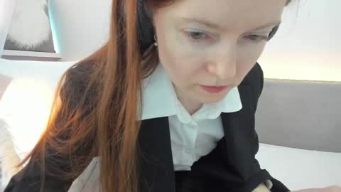 Your Librarian online show from 05-18-26, 08:42