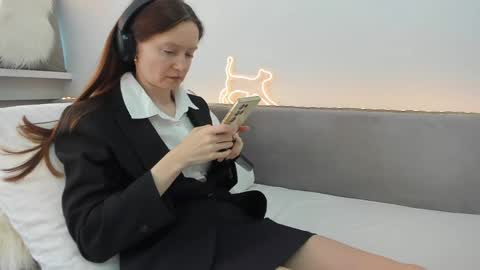 Your Librarian online show from 05-26-26, 12:56