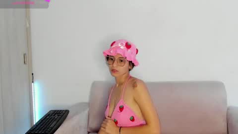 Lila  online show from 12-23-24, 10:42