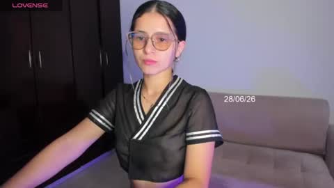 Lila  online show from 06-28-26, 07:03