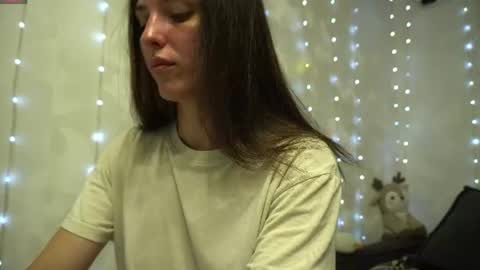 Meri  online show from 06-15-26, 08:00