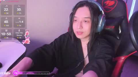 Snapshot of your_little_twink chatting on 06-02-26, 01:07 Han online show from 06-02-26, 01:07