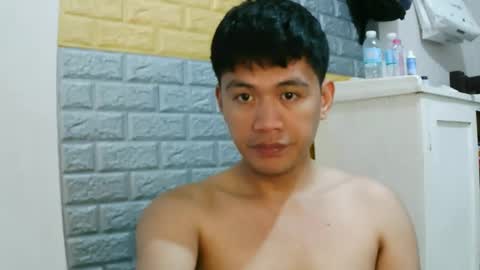 your_love_miaka online show from 01-15-26, 11:52