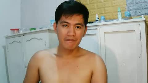 your_love_miaka online show from 04-16-26, 12:55