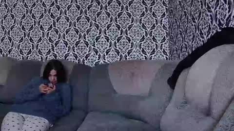 Snapshot of your_madhurricane chatting on 02-09-25, 07:05 Daria and Lesia online show from 02-09-25, 07:05