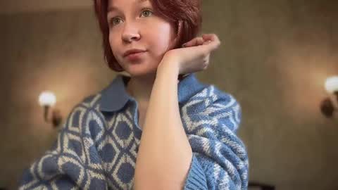 Snapshot of your_moonlight_ chatting on 05-22-26, 10:21 Mia online show from 05-22-26, 10:21